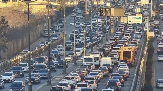 İşə maşınla gedən sürücülərin DİQQƏTİNƏ!